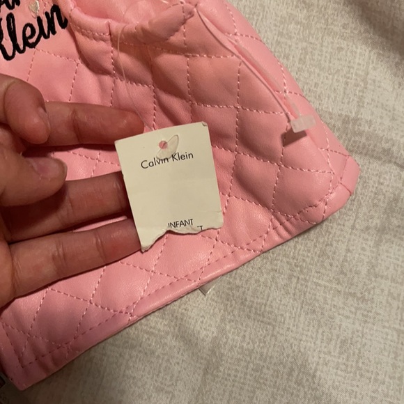 Baby girl’s CK vest (18 month) - Picture 4 of 4